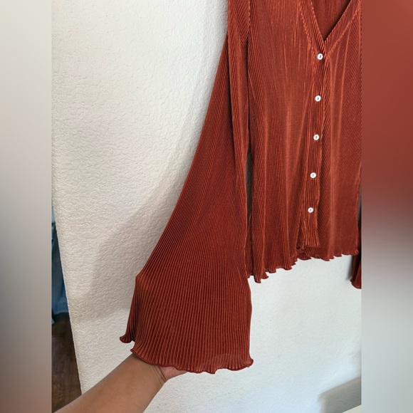 Anthropologie DOLAN lettuce-hem button down top- Medium - Picture 7 of 15